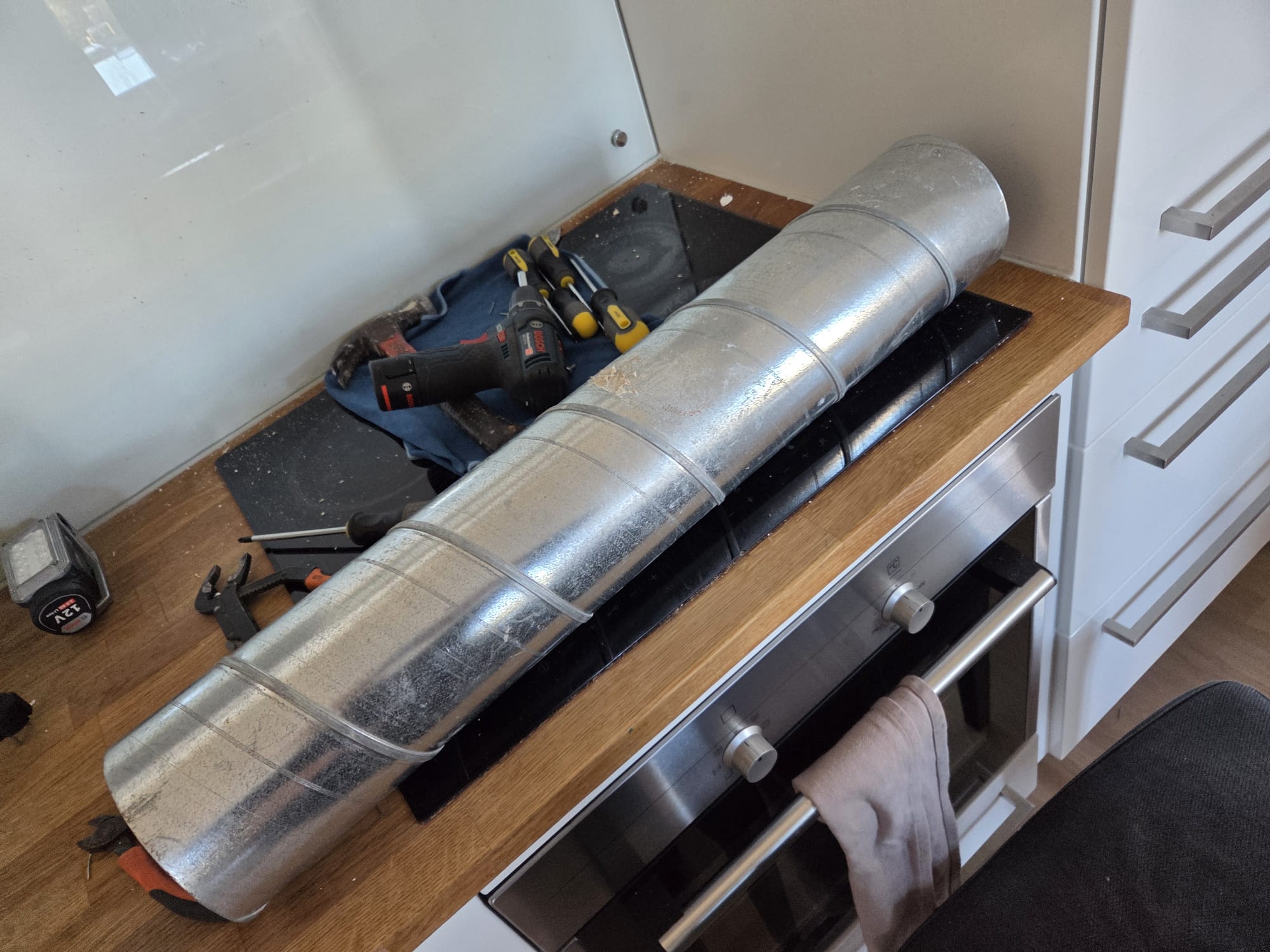 Kjøkkenventilasjon og skaptilpasning